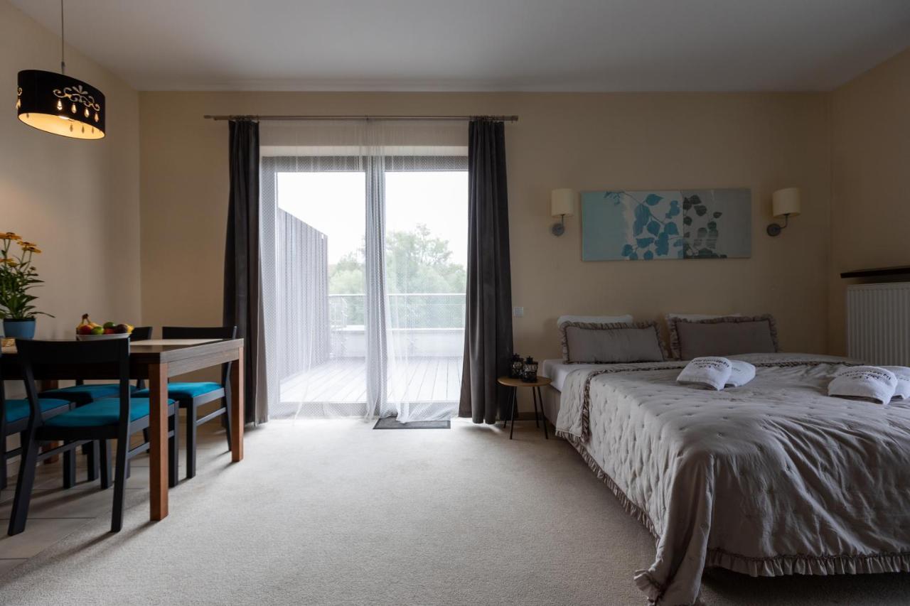 Rezydencje Willa Port Apartamenty Antinori 오스트로다 외부 사진